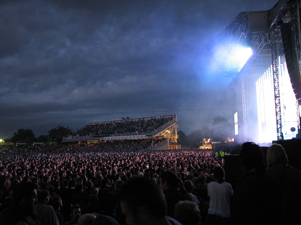 Radiohead at Lancashire County Cricket Club, Old Trafford, Manchester, 29 June 2008