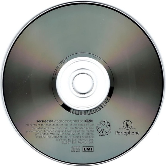 The disc, with the “against demons” star (Toshiba-EMI, Japan, 1997)