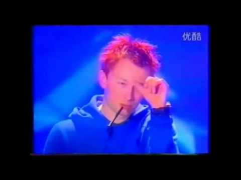 Still from Thom Yorke interviewed at the Brit Awards 1996