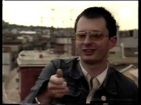 Still from Radiohead - 1997 MTV News Weekend Edition interview