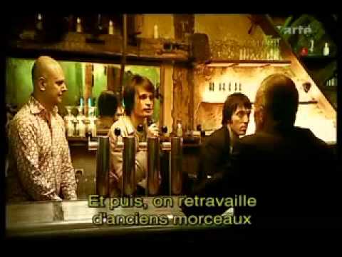 Still from Radiohead Interviews - Radiohead Le Reservoir (2003)