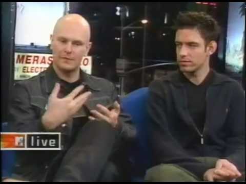 Still from December 1997 - Radiohead Interview