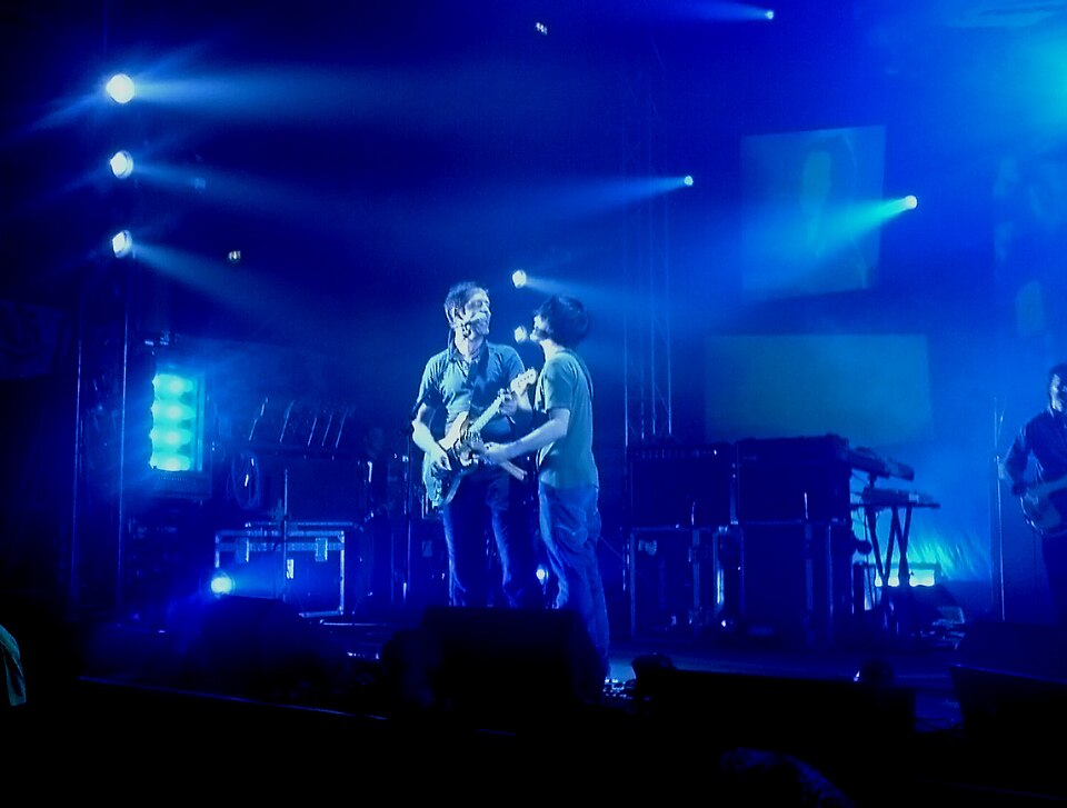 Ed O'Brien and Jonny Greenwood with Radiohead, 12 May 2006