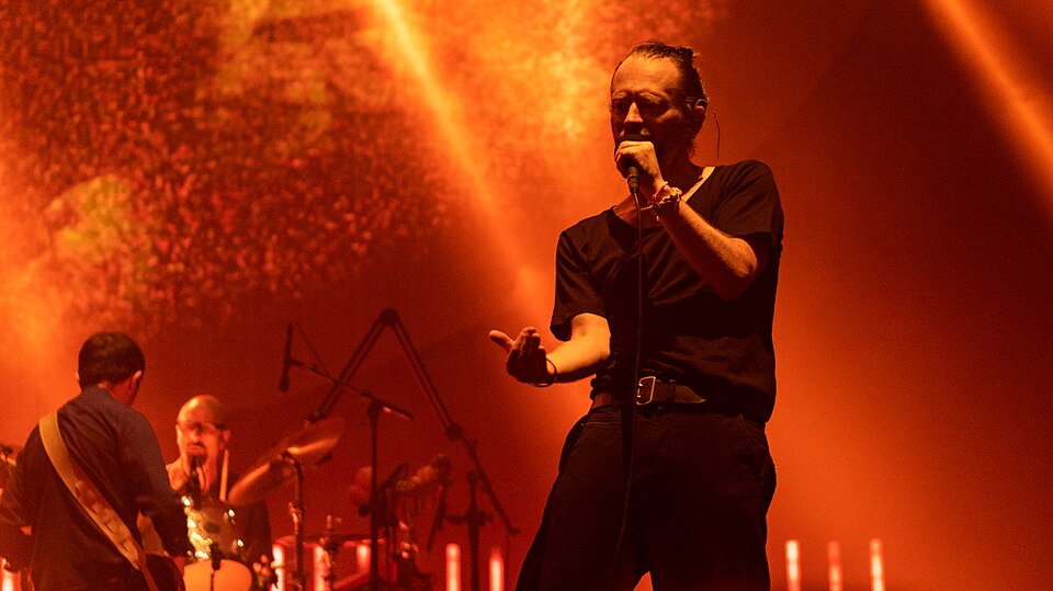 Thom Yorke with Radiohead at Bell Centre, 17 July 2018