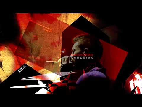 A still from the video: RADIOHEAD - Live at Canal+ Studios " Nulle part Ailleurs " - Kid A - Amnesiac In Paris - 2001