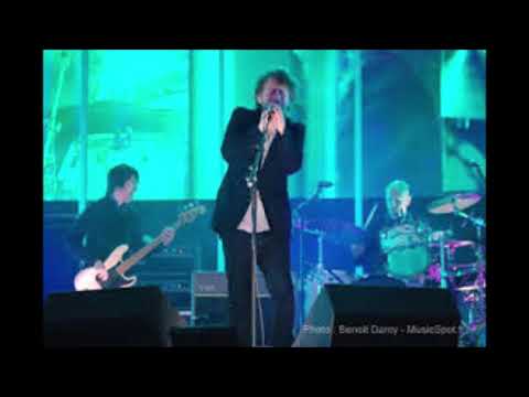 A still from the video: Radiohead - Main Square, Arras 6th July 2008