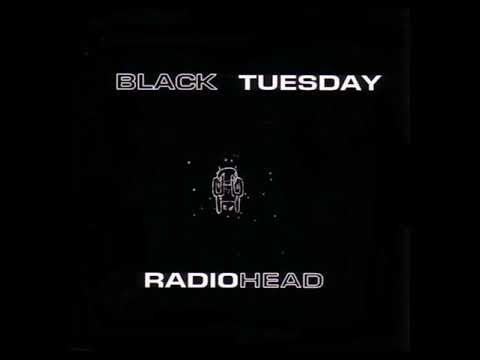A still from the video: Radiohead - Black Tuesday [Berlin, Germany 9/11/2001]
