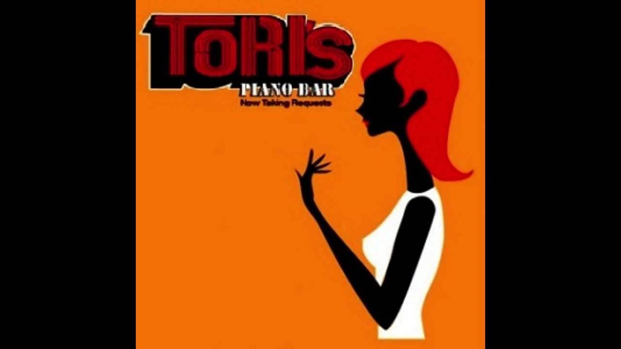 A still from the video: Tori Amos, “Karma Police”, Rochester Hills, 28 August 2005