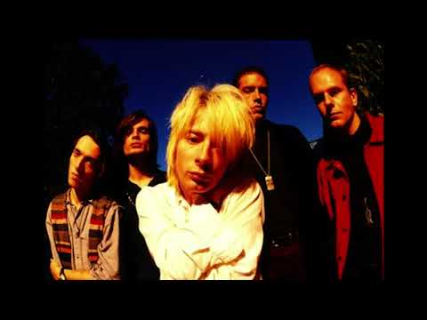 A still from the video: Radiohead - Bevrijdingspop, Haarlem, Netherlands, 05/05/1993