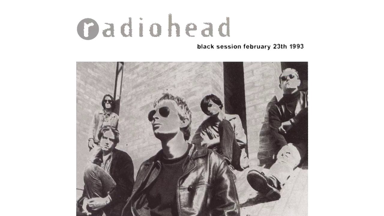 A still from the video: Radiohead - Live at Black Session, Paris 1993