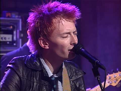 A still from the video: Radiohead Perform "Fake Plastic Trees" Live on June 12, 1995 | Late Night with Conan O’Brien