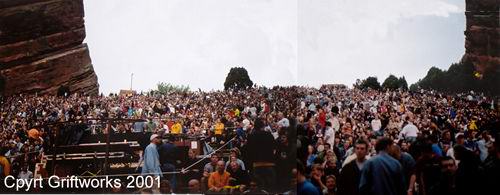 Radiohead live, Red Rocks Amphitheater, Denver, USA, 20 June 2001 (photo 9 of 10)