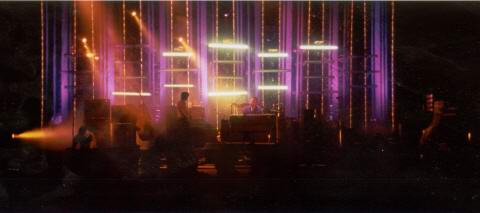 Radiohead live, Santa Barbara Bowl, Santa Barbara, USA, 29 June 2001 (photo 9 of 14)