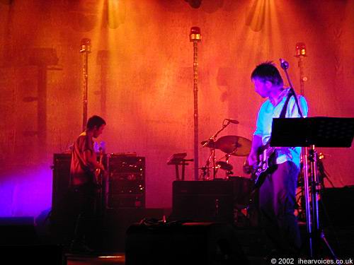 Radiohead live, Coliseu dos Recreios, Lisbon, Portugal, 24 July 2002 (photo 16 of 52)