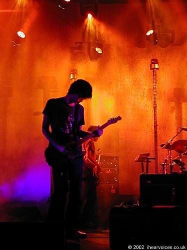 Radiohead live, Coliseu dos Recreios, Lisbon, Portugal, 24 July 2002 (photo 18 of 52)