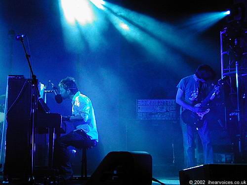 Radiohead live, Coliseu dos Recreios, Lisbon, Portugal, 24 July 2002 (photo 52 of 52)