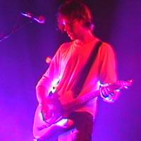 Radiohead live, International Benicassim Festival, Benicassim, Spain, 3 August 2002 (photo 12 of 21)