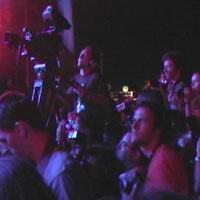 Radiohead live, International Benicassim Festival, Benicassim, Spain, 3 August 2002 (photo 18 of 21)