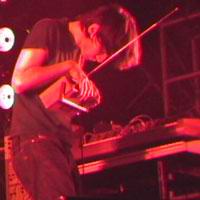 Radiohead live, International Benicassim Festival, Benicassim, Spain, 3 August 2002 (photo 2 of 21)