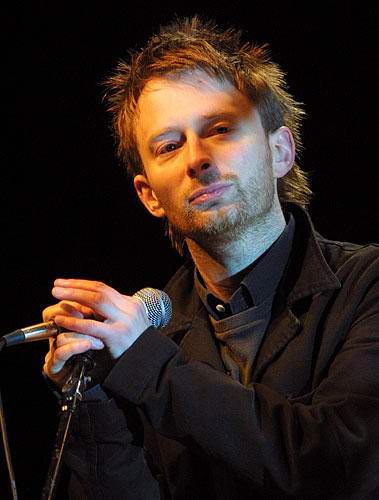 Radiohead live, 26 October 2002 (multi-night) (photo 1 of 4)