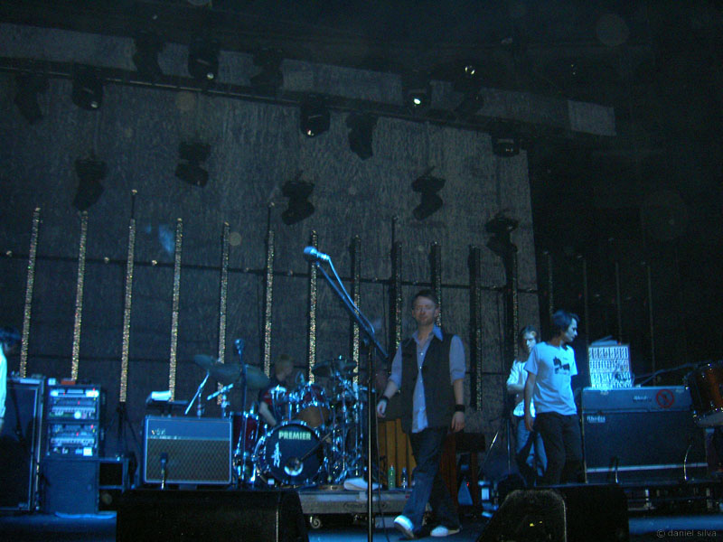 Radiohead live, Las Ventas, Madrid, Spain, 16 July 2003 (photo 14 of 81)