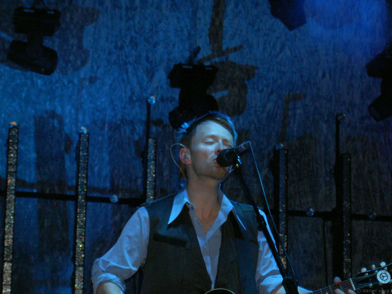 Radiohead live, Las Ventas, Madrid, Spain, 16 July 2003 (photo 16 of 81)