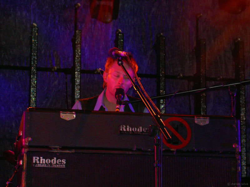 Radiohead live, Las Ventas, Madrid, Spain, 16 July 2003 (photo 23 of 81)