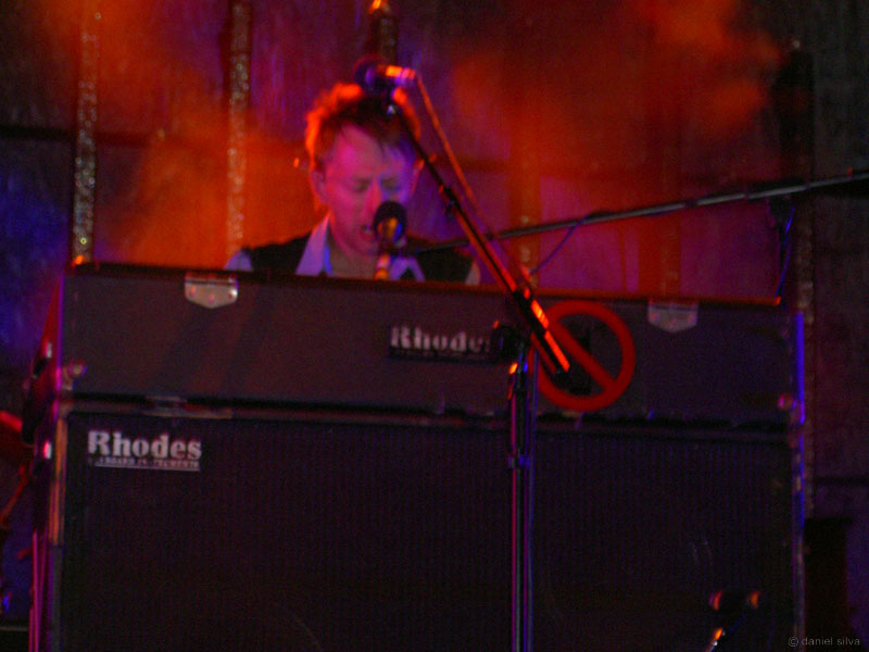 Radiohead live, Las Ventas, Madrid, Spain, 16 July 2003 (photo 24 of 81)