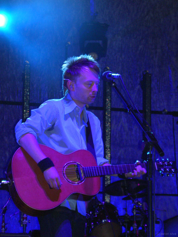 Radiohead live, Las Ventas, Madrid, Spain, 16 July 2003 (photo 28 of 81)
