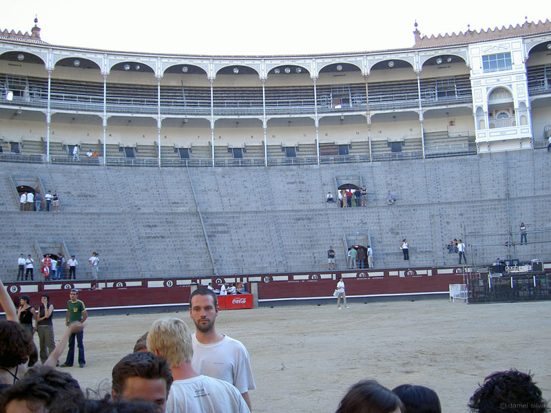 Radiohead live, Las Ventas, Madrid, Spain, 16 July 2003 (photo 3 of 81)
