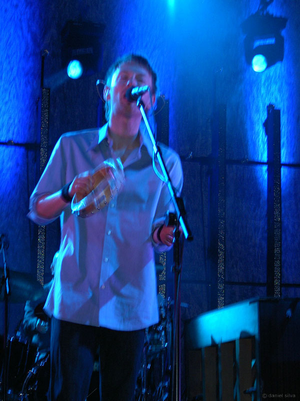 Radiohead live, Las Ventas, Madrid, Spain, 16 July 2003 (photo 40 of 81)