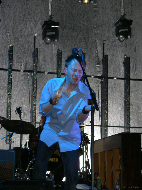 Radiohead live, Las Ventas, Madrid, Spain, 16 July 2003 (photo 42 of 81)
