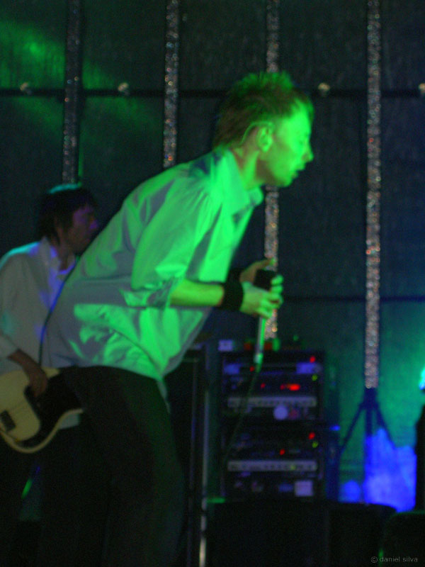 Radiohead live, Las Ventas, Madrid, Spain, 16 July 2003 (photo 57 of 81)