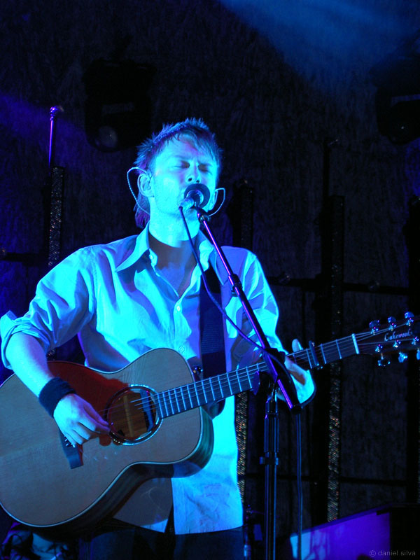 Radiohead live, Las Ventas, Madrid, Spain, 16 July 2003 (photo 60 of 81)