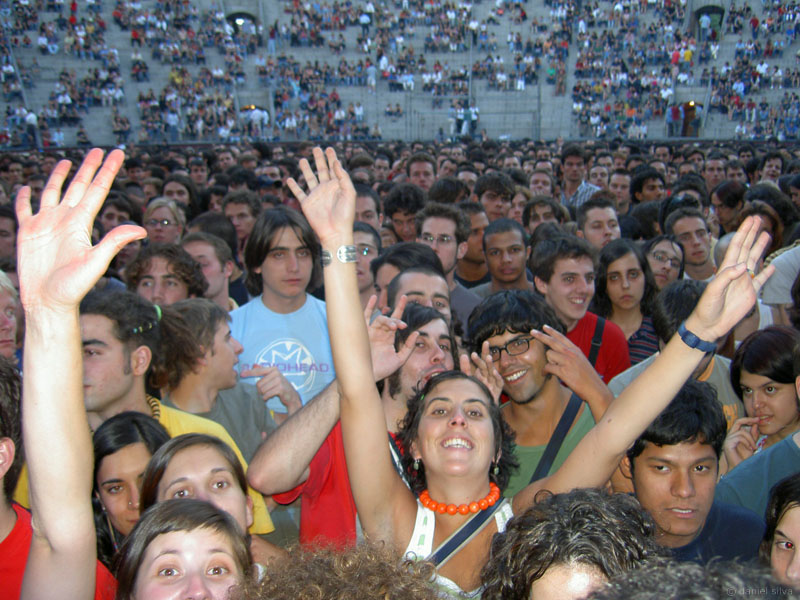 Radiohead live, Las Ventas, Madrid, Spain, 16 July 2003 (photo 8 of 81)