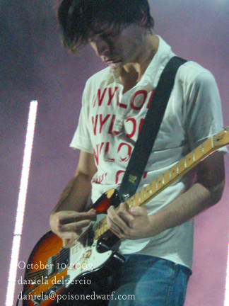Radiohead live, Madison Square Garden, New York, USA, 10 October 2003 (photo 13 of 31)