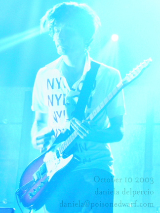 Radiohead live, Madison Square Garden, New York, USA, 10 October 2003 (photo 25 of 31)