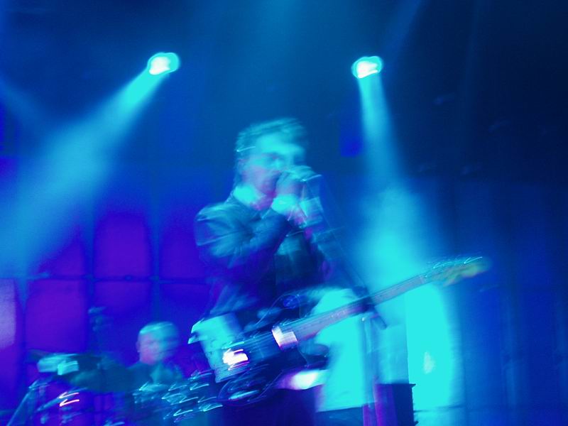 Radiohead live, Berlin Arena, Berlin, Germany, 13 November 2003 (photo 3 of 77)