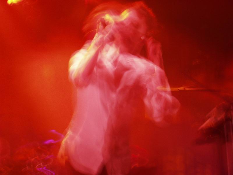 Radiohead live, Berlin Arena, Berlin, Germany, 13 November 2003 (photo 38 of 77)