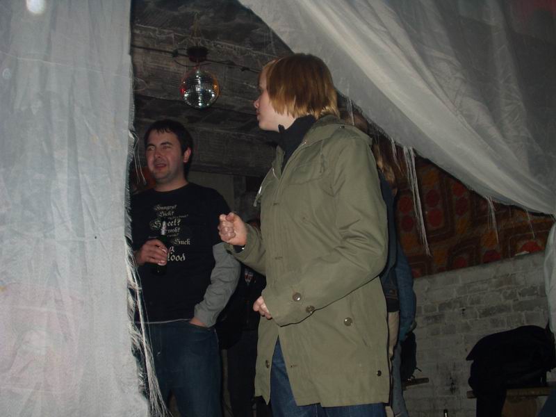 Radiohead live, Berlin Arena, Berlin, Germany, 13 November 2003 (photo 64 of 77)