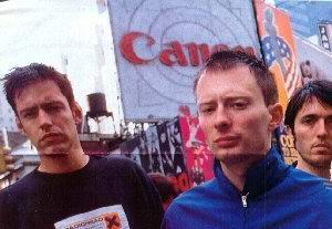 Ed O'Brien, Radiohead (photo 23 of 50)