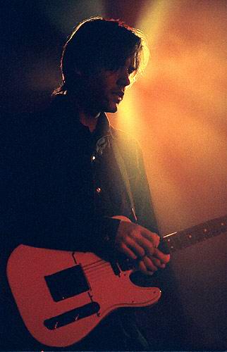 Ed O'Brien, Radiohead (photo 41 of 50)
