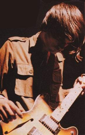 Jonny Greenwood, Radiohead (photo 17 of 92)