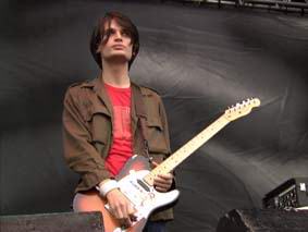 Jonny Greenwood, Radiohead (photo 49 of 92)
