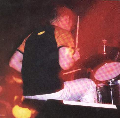 Phil Selway, Radiohead (photo 23 of 44)