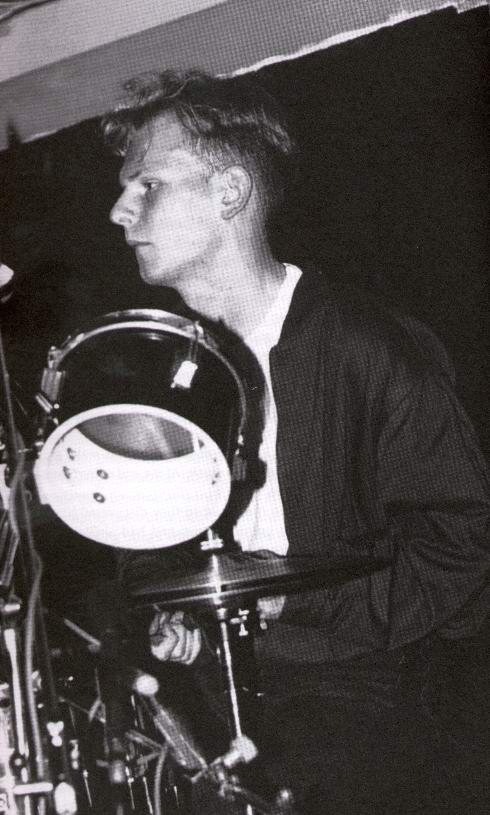 Phil Selway, Radiohead (photo 24 of 44)