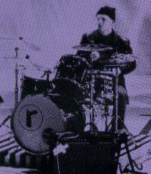 Phil Selway, Radiohead (photo 29 of 44)
