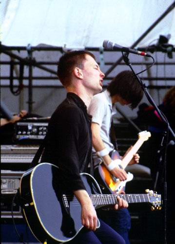 Thom Yorke, Radiohead (photo 254 of 698)
